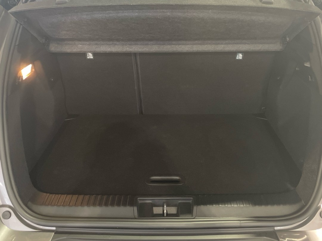 Imatge del vehicle 6