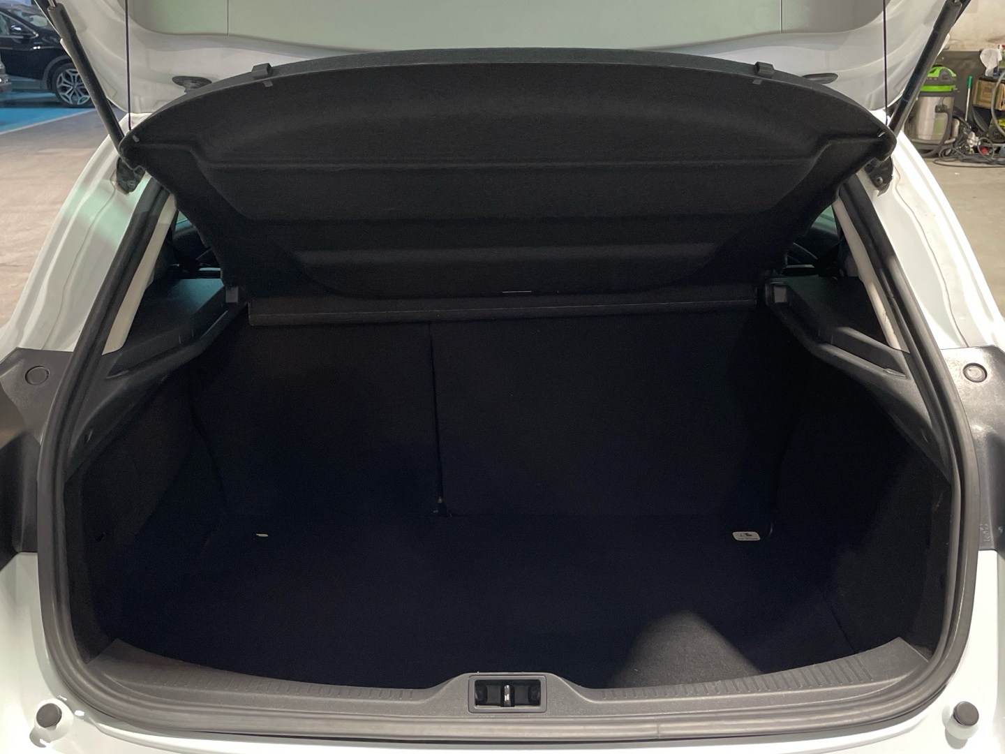 Imatge del vehicle 6