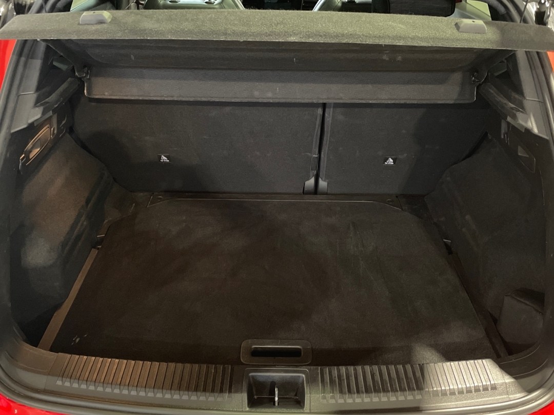 Imatge del vehicle 6