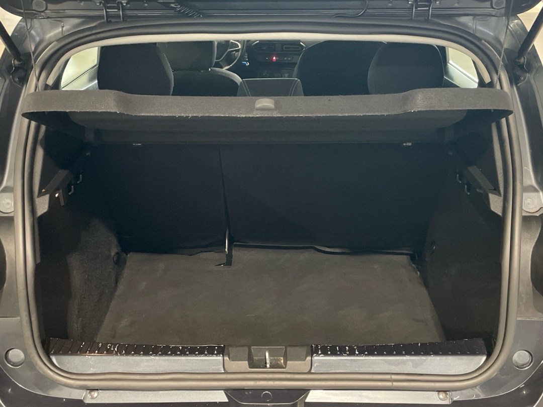 Imatge del vehicle 6