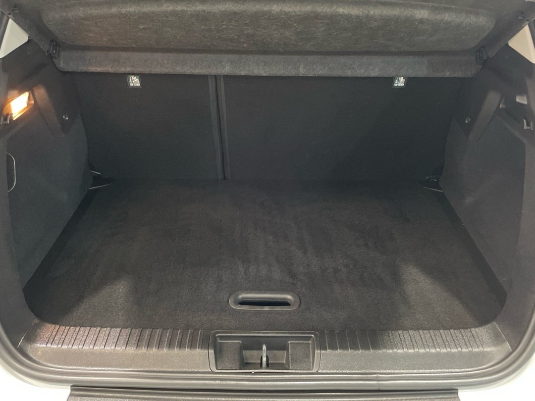Imatge del vehicle 6