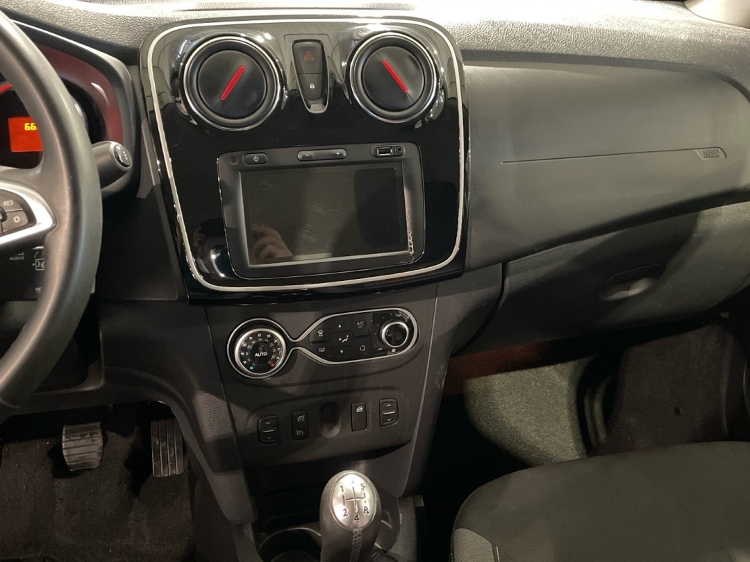 Imatge del vehicle 13